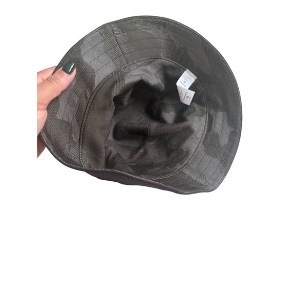 LULULEMON Women's Black Camo Lined Bucket Hat Size S/M - Picture 4 of 5